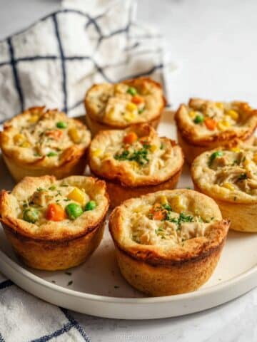 Mini Chicken Pot Pies Recipe