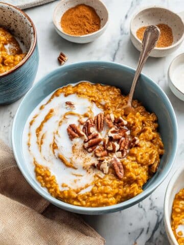 Creamy Pumpkin Oatmeal for a Healthy Fall Breakfast Recipe