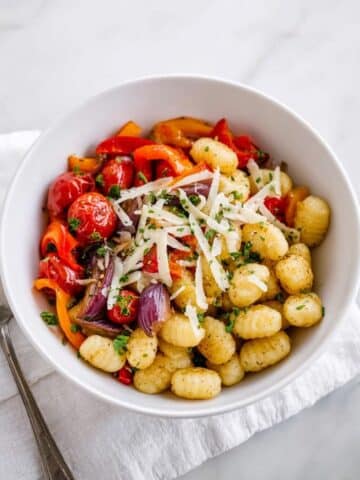 Sheet Pan Gnocchi with Roasted Vegetables and Pesto Recipe