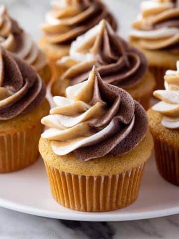 Banana Cupcakes with Chocolate Peanut Butter Frosting Recipe