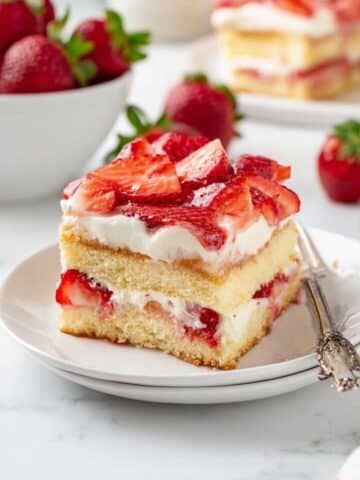 Strawberry Tiramisu Recipe