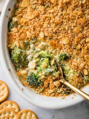 Broccoli Cheese Casserole with Creamy Cheese Sauce and Ritz Cracker Topping Recipe