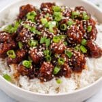 Crispy Sesame Chicken in Sweet and Spicy Sauce Recipe
