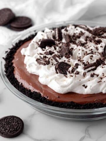 No-Bake Mississippi Mud Pie with Chocolate Ice Cream, Hot Fudge, and Oreo Crust Recipe