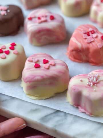No Bake Oreo Heart Truffles Recipe