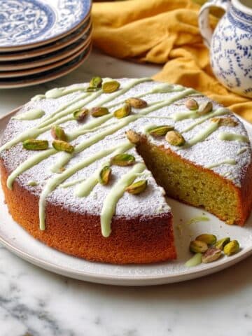 Pistachio White Chocolate Cake Recipe