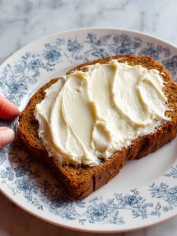 Maine Molasses Quick Bread Recipe
