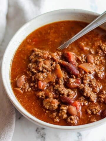 Mom's Award-Winning Chili Recipe