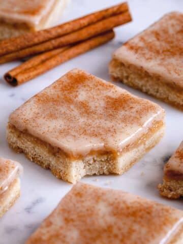 Cinnamon Sugar Poptart Bars Recipe