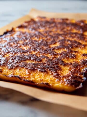 Two-Ingredient Cottage Cheese Flatbread Recipe