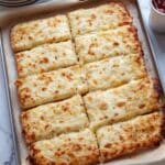 Cheesy Cauliflower Garlic Bread Recipe