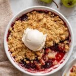 Spiced Pear Berry Crumble Recipe