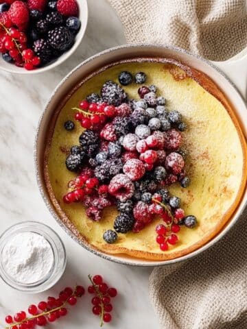 Delicious Dutch Baby Pancake with Fresh Berries Recipe