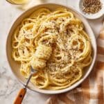 Cacio e Pepe: A Classic Roman Pasta with Black Pepper and Pecorino Romano Recipe