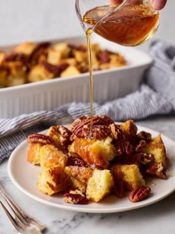 French Toast Casserole with Brown Sugar and Pecans Recipe